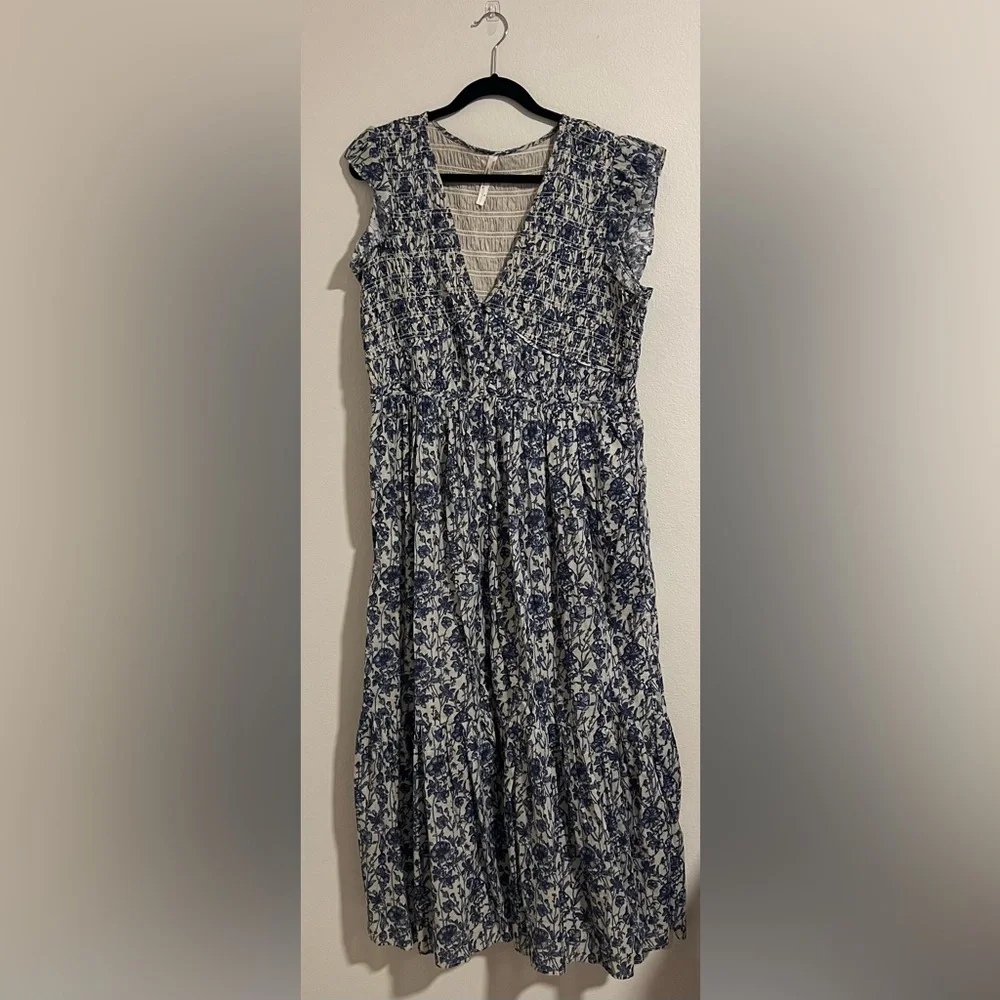 Anthropologie Blue and White Floral Midi Dress - Picture 4 of 8